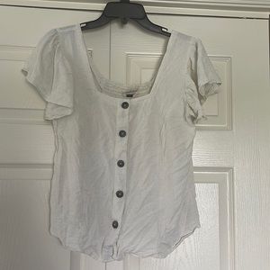 Universal Thread Ruffle Short Sleeve Button Down Blouse